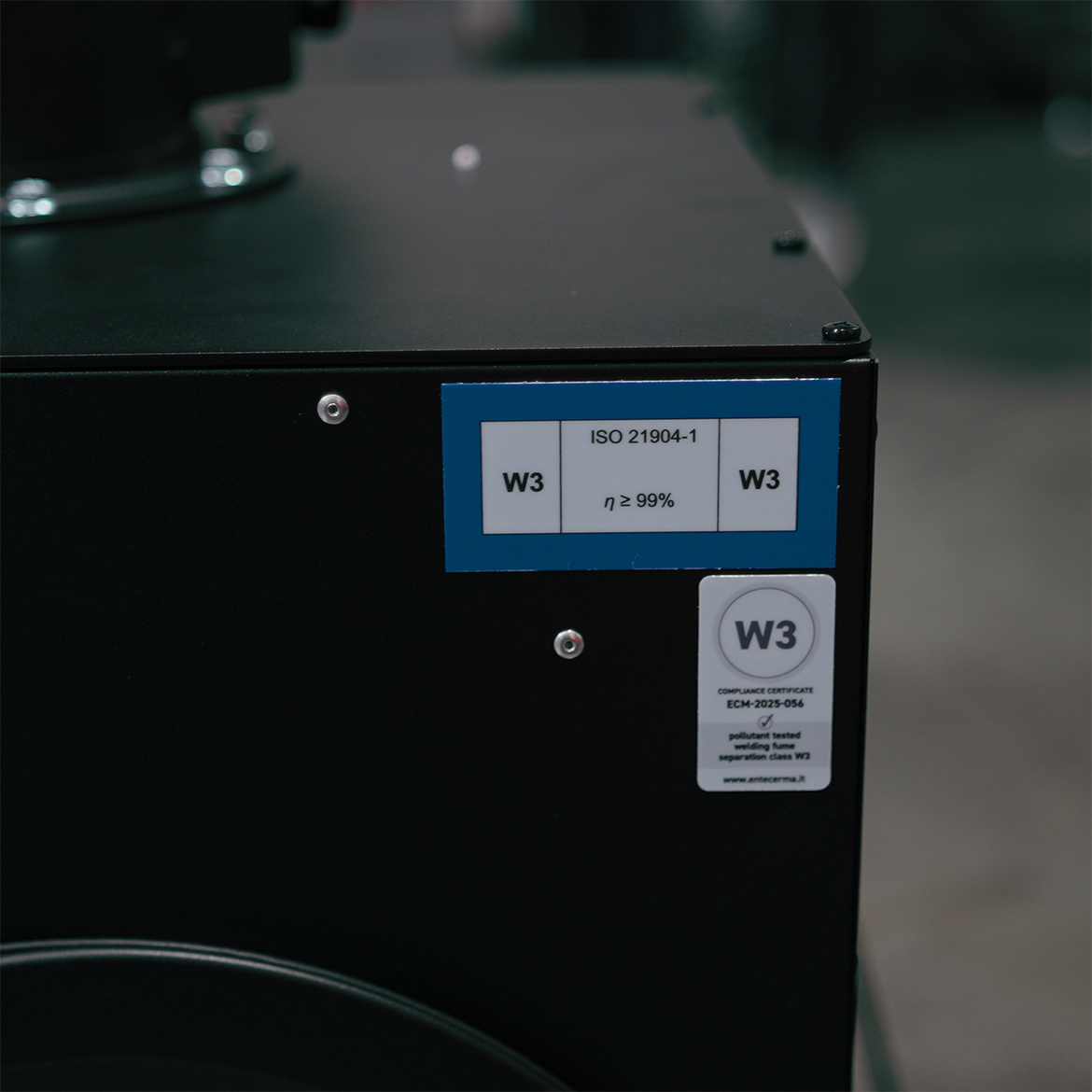 MONO PLUS W3: Mobile Filter Unit for Welding Fumes with 10' Aluminum Extraction Arm