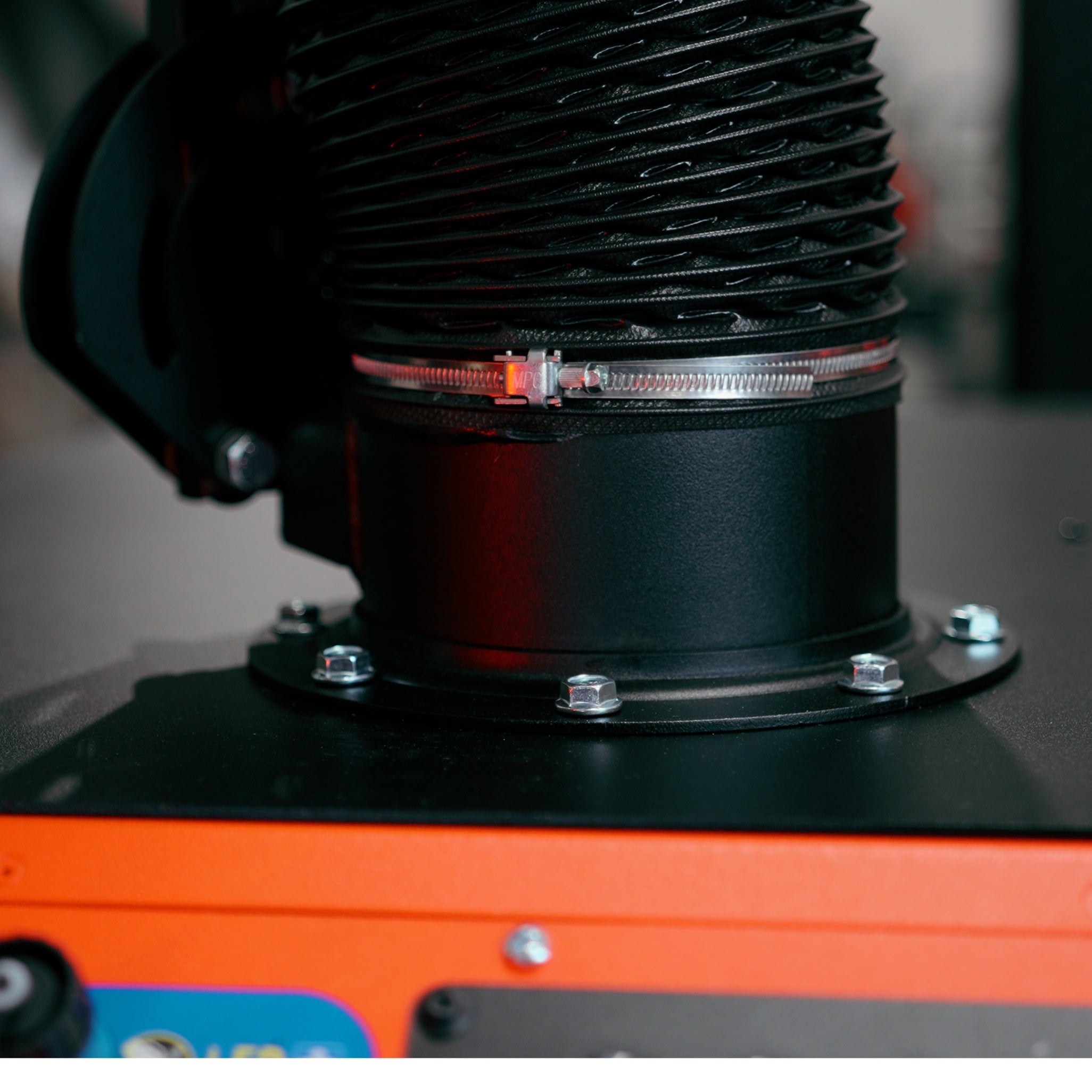 UNI 3.2.1 W3: Self-Cleaning Mobile Filter Unit for Welding Fumes with 10' Aluminum Extraction Arm