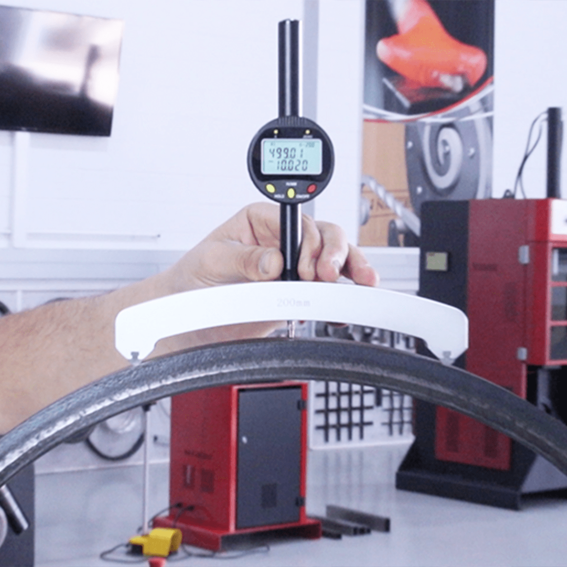 Digital Arc Meter: High Precision Digital Radius Gauge Secondary image