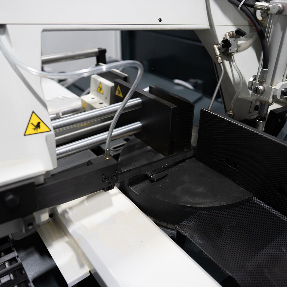 S 411 AG: Fully - Automatic Band Saw (11 - 3/4" Round Tube Capacity) - Band Saws - Quantum Machinery Group - In Stock and Sold in the USA