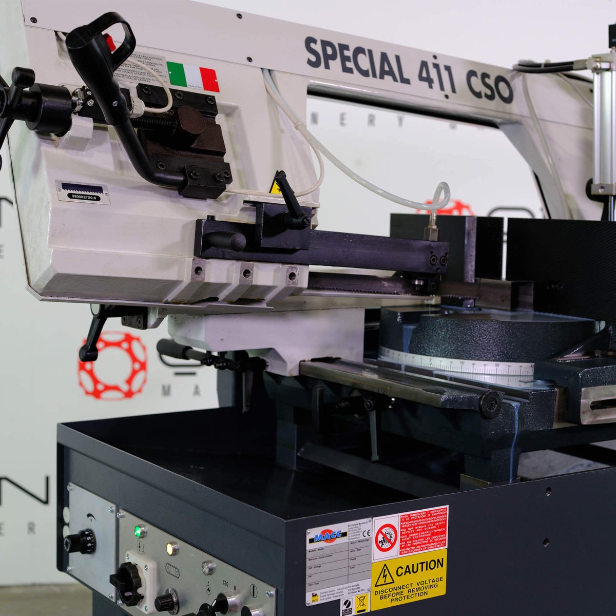 S 411 CSO: Manual Band Saw with Automatic Head Descent and Variable Speed Inverter (11 - 3/4" Round Tube Capacity) - Band Saws - Quantum Machinery Group - In Stock and Sold in the USA