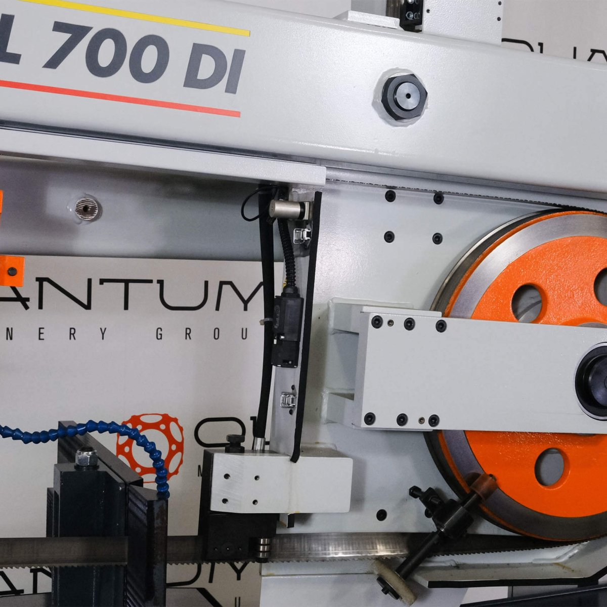 S 700 DI: Semi - Automatic Band Saw with Variable Speed Inverter (20 - 3/4" Round Tube Capacity) - Band Saws - Quantum Machinery Group - In Stock and Sold in the USA